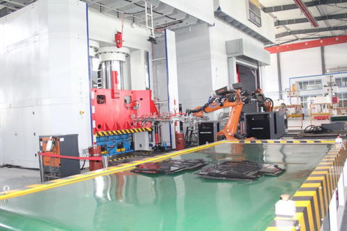 双一科技纤维增强复合材料 为车辆减负，驱动绿色出行未来